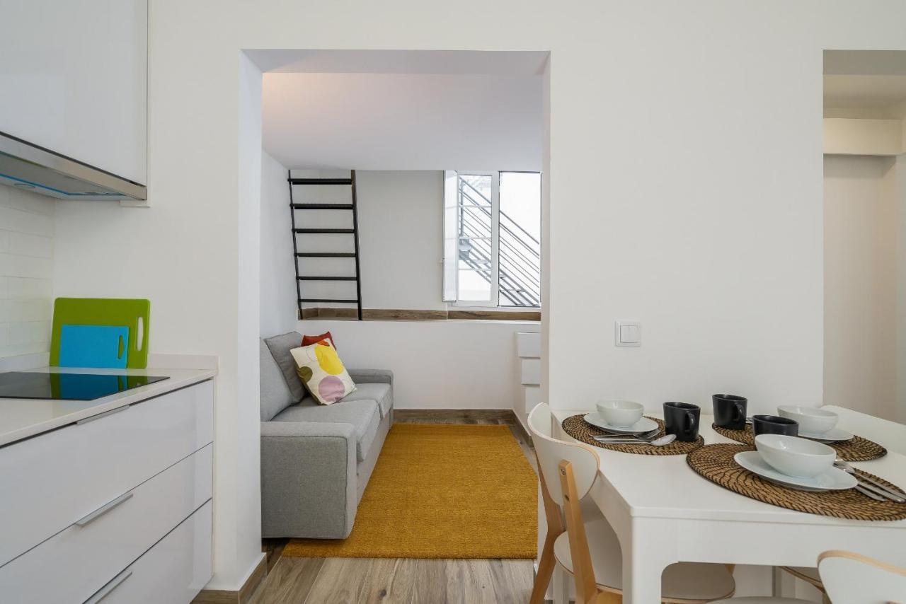 Tia Anica House II - Apartment With Terrace In Central Fuseta Beach Village מראה חיצוני תמונה